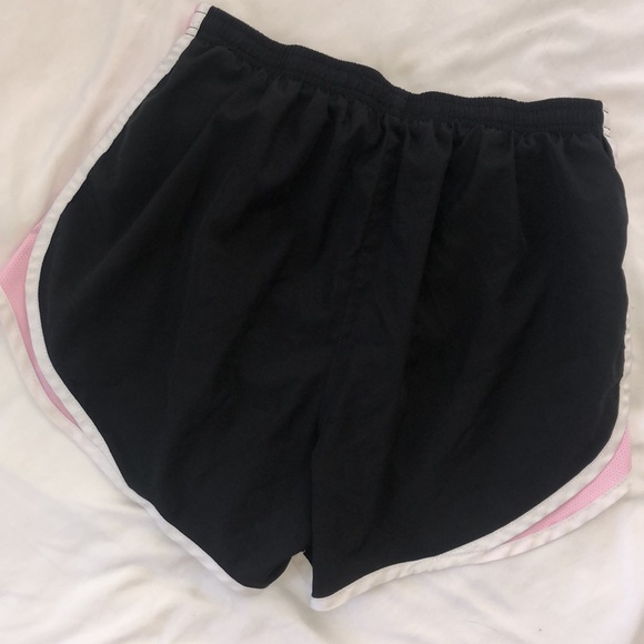 Nike Dri-fit pink and black running shorts - Picture 3 of 3